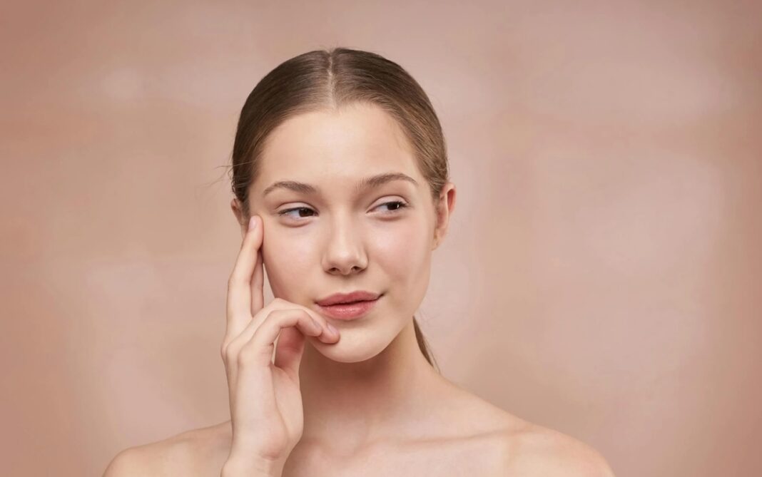 Everyday makeup looks for a fresh, polished look – The Upcoming