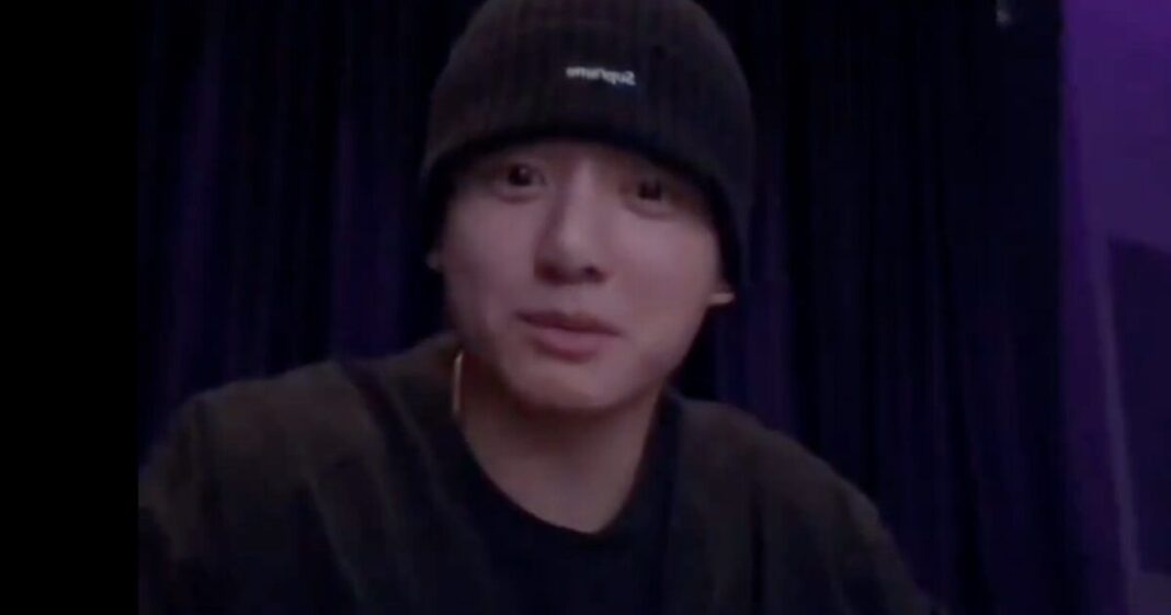 BTS’s Jungkook Makes One Specific Request To Fans During Livestream