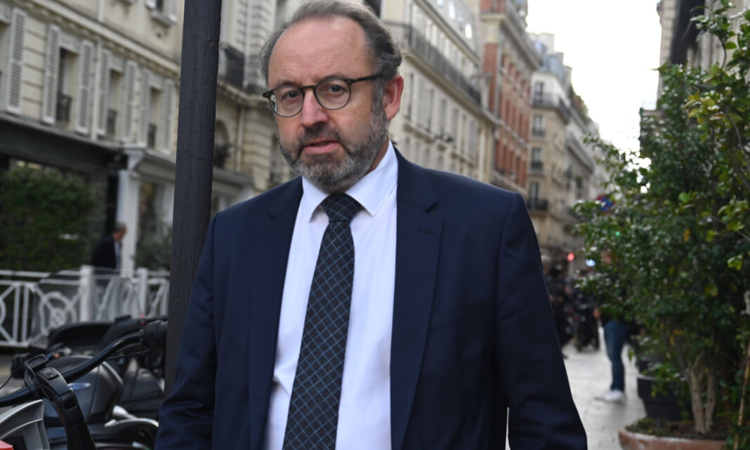 les aveux de l'ex-dircab de Le Maire et Barnier sur le dérapage des finances publiques