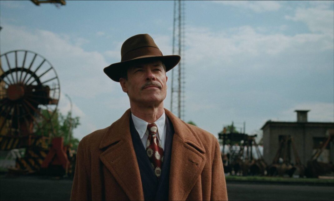 Guy Pearce on the Egoism of The Brutalist and Why Brady Corbet’s Epic Earns Its Runtime