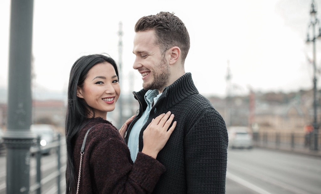 Balancing comfort and elegance in your vacation wardrobe for couples’ travel – The Upcoming