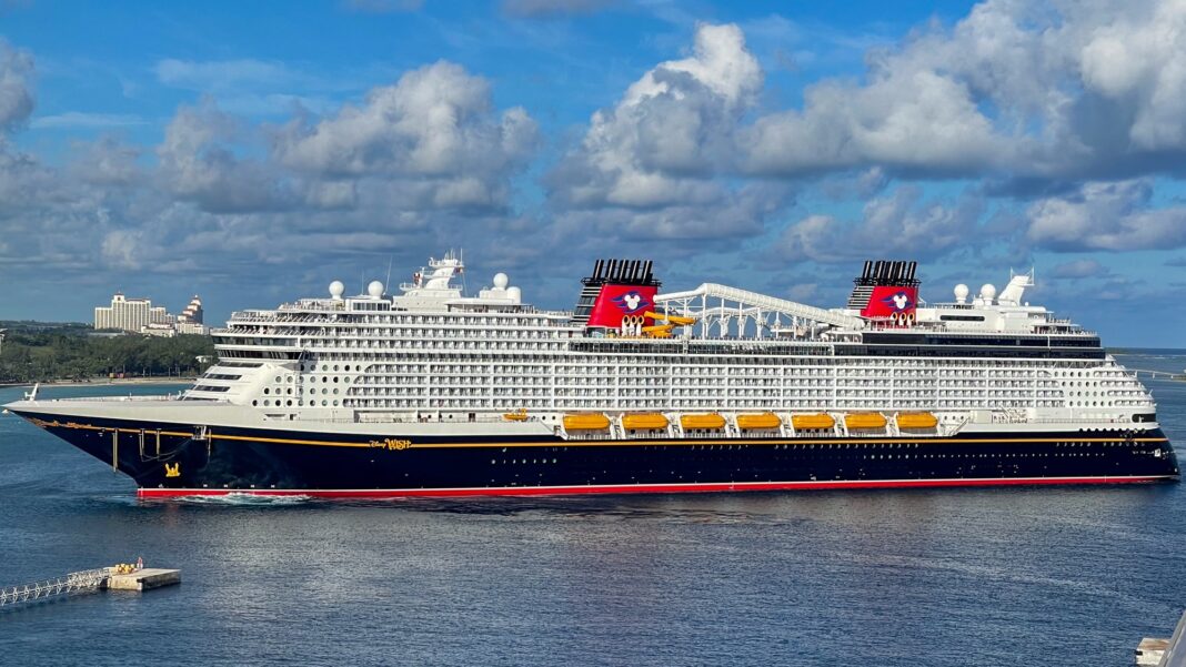 How much does a Disney cruise cost? 2024 Breakdown & Guide