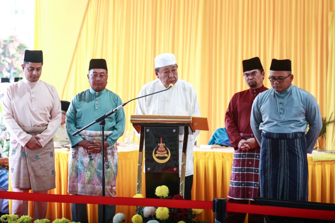 Henti alasan 'kuasa' Tuhan, atasi segera isu banjir - Sultan Selangor