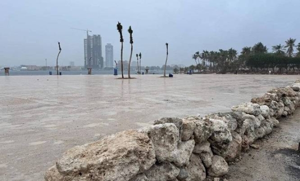 First sandy beach opens in Jeddah North Obhur