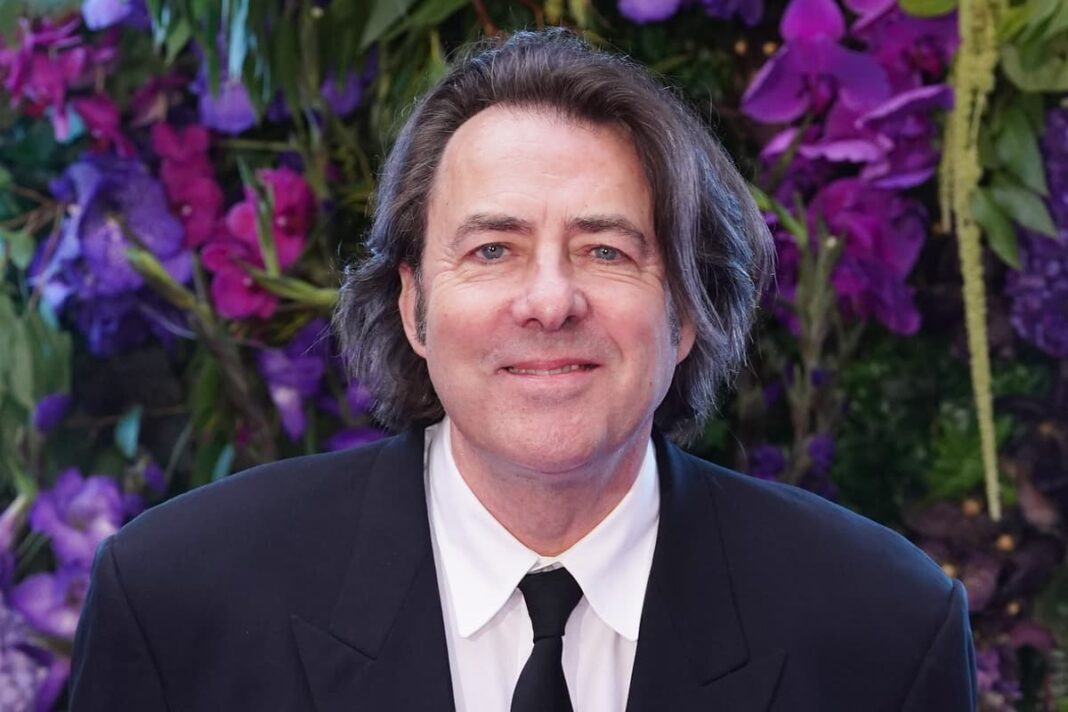 Jonathan Ross to return as host of ITV’s Oscars companion show