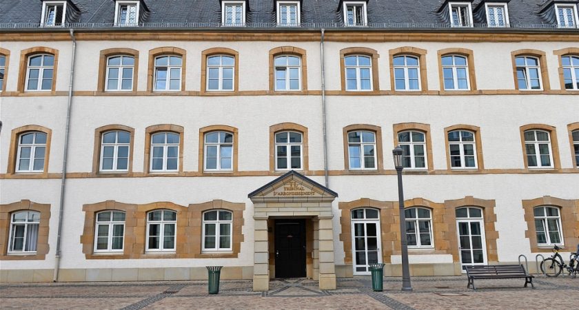 Connu en Belgique, un braqueur multirécidiviste s’essaye au Luxembourg