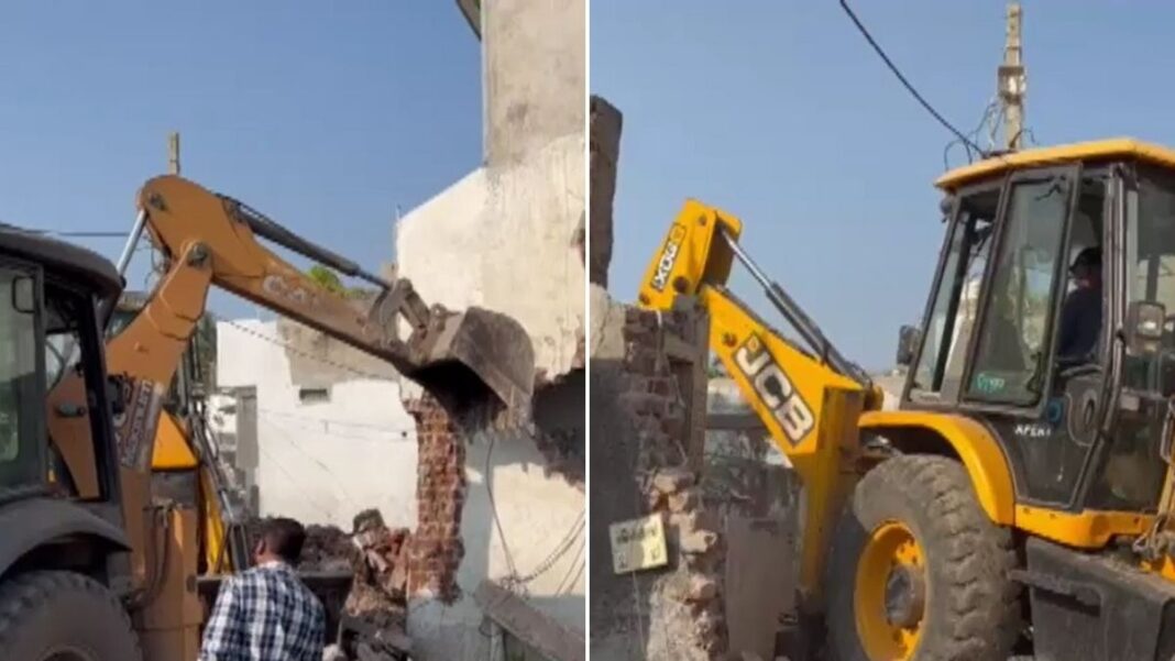 Gujarat: Bulldozer action on houses of accused of brutal rape in Jamnagar