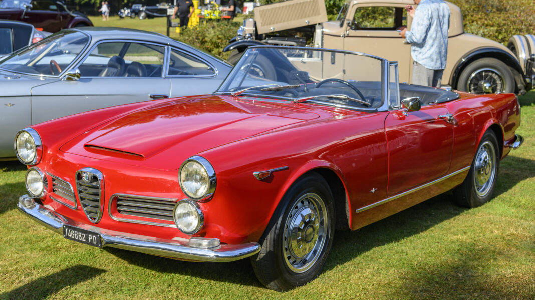 Why The Alfa Romeo 2600 Was Loved By Critics But Ignored By Buyers