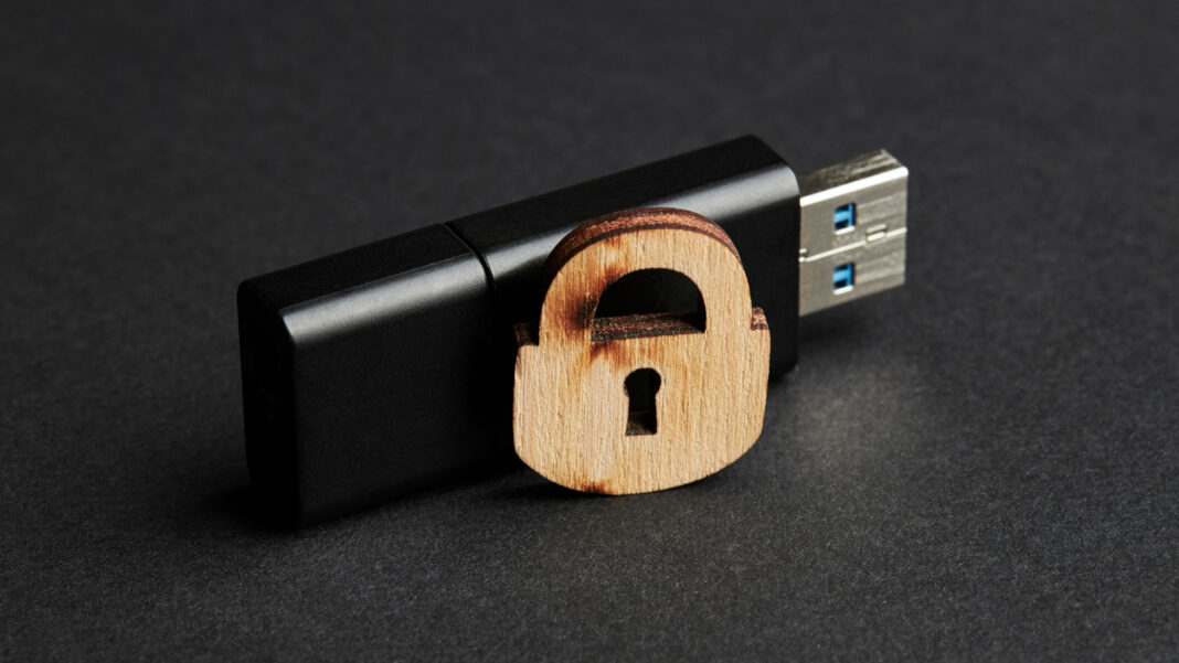 Password Protect USB Drives Following These Easy Steps (And Why You Should)