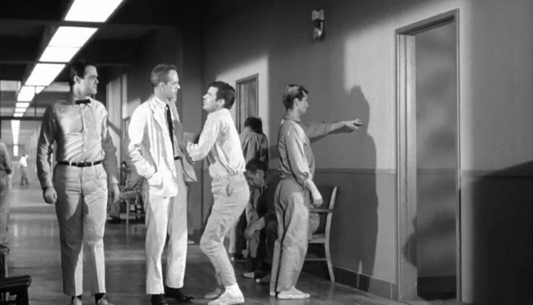 Recension: Shock Corridor (1963) | Filmparadiset