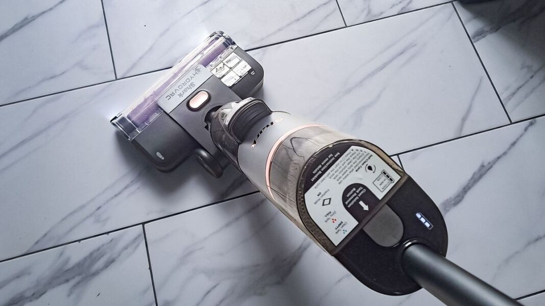Shark HydroVac MessMaster Wet Dry Cordless Floor Cleaner review
