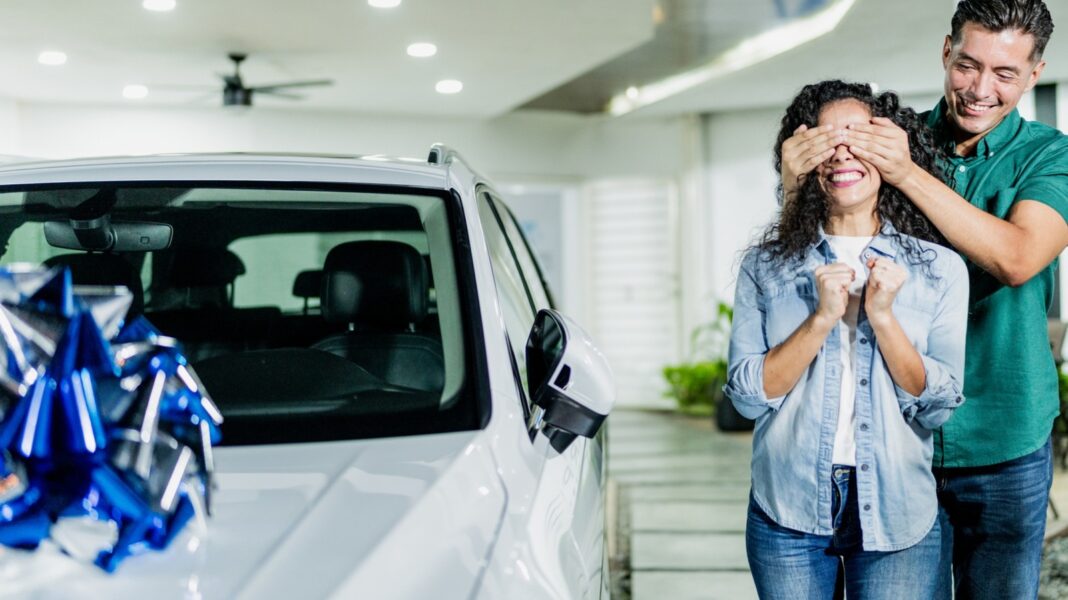5 Things You Should Consider Before Giving A Car As A Gift