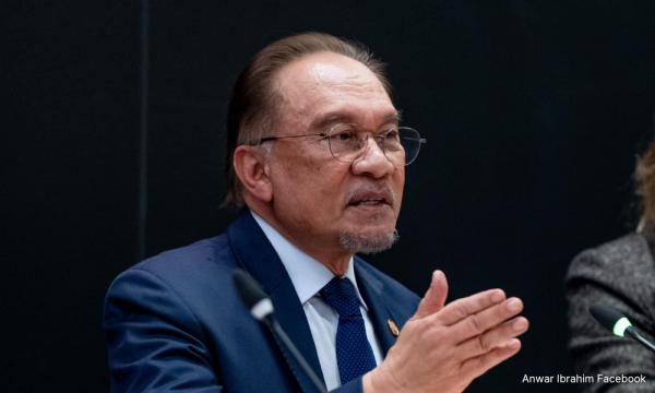 Unveiling the Fate of Anwar: A Riveting Prison Saga Like Anwar tak mahu Najib alami nasib sama di penjara